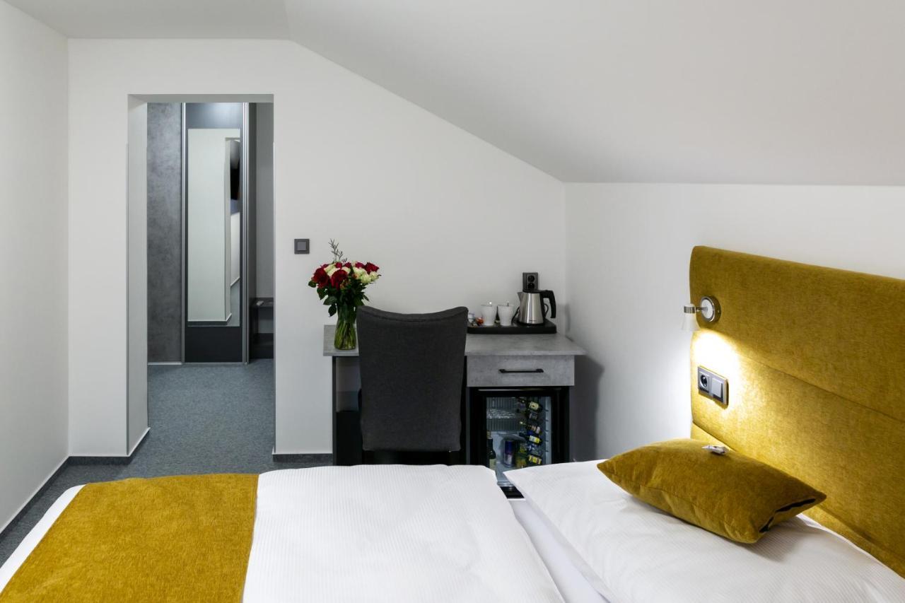 Wellness Hotel Edelweiss 利贝雷茨 外观 照片