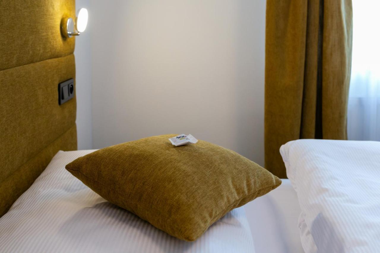 Wellness Hotel Edelweiss 利贝雷茨 外观 照片