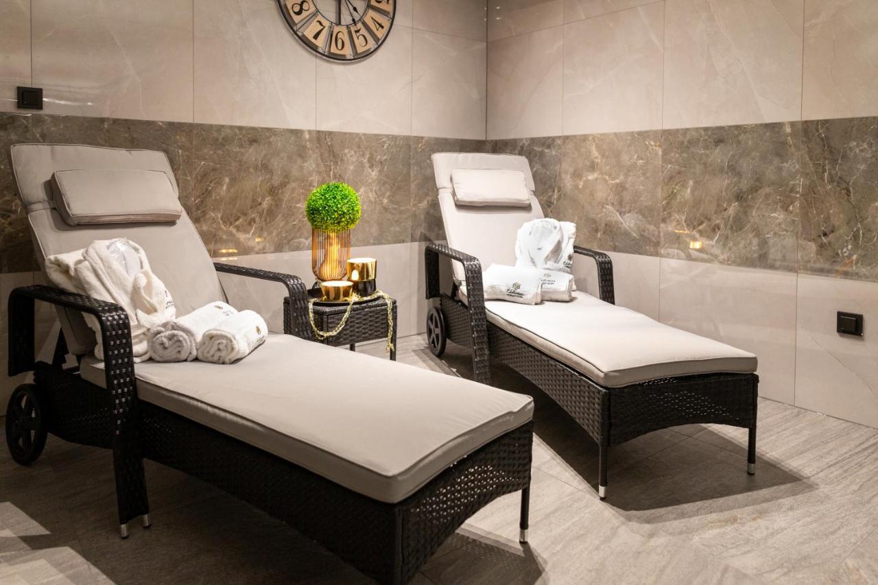 Wellness Hotel Edelweiss 利贝雷茨 外观 照片