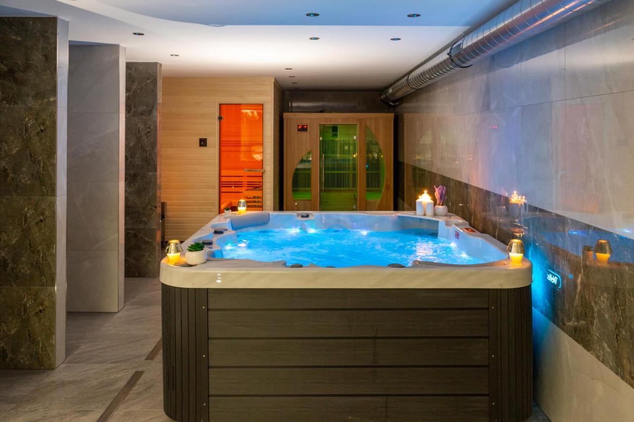 Wellness Hotel Edelweiss 利贝雷茨 外观 照片